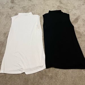 Basic sleeveless turtlenecks